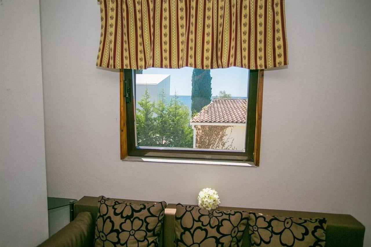 פורץ Apartments Materada מראה חיצוני תמונה