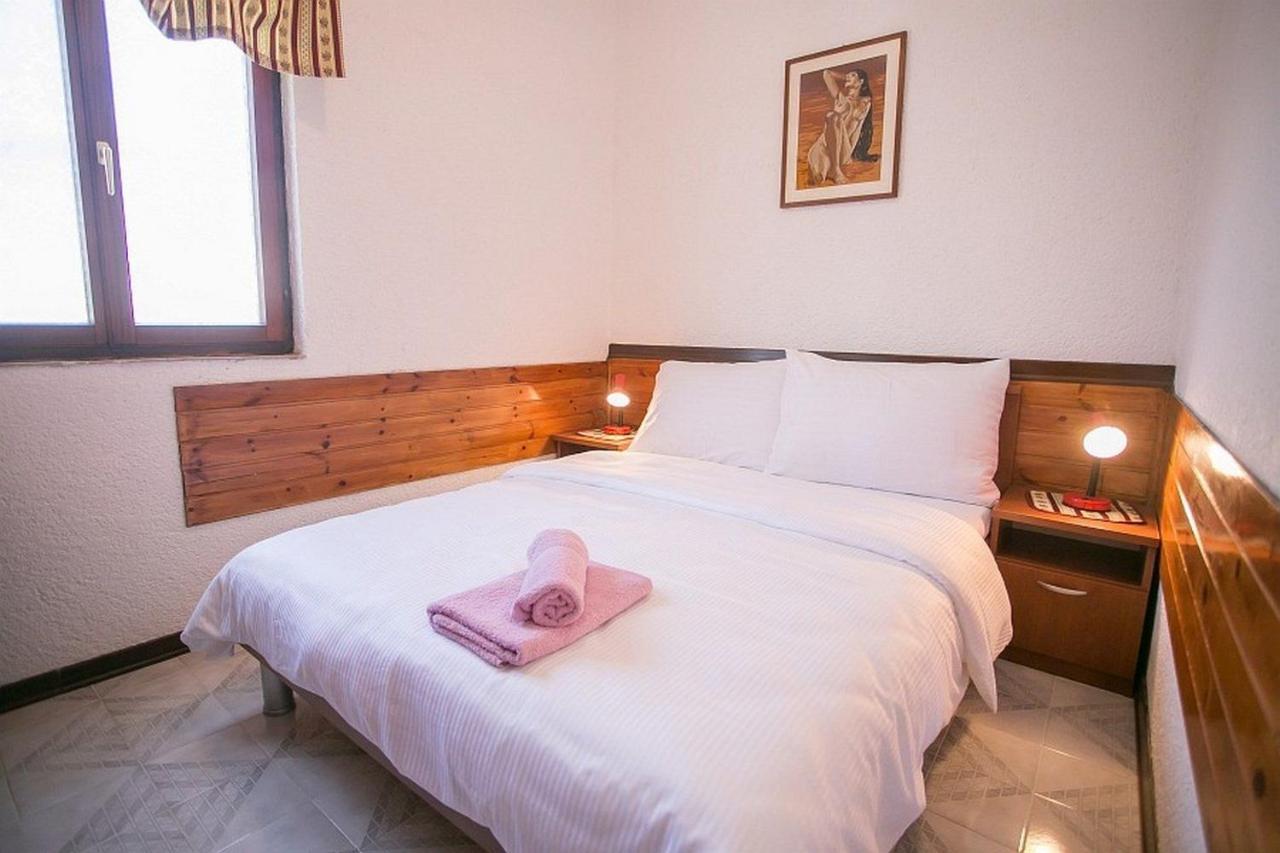 פורץ Apartments Materada מראה חיצוני תמונה