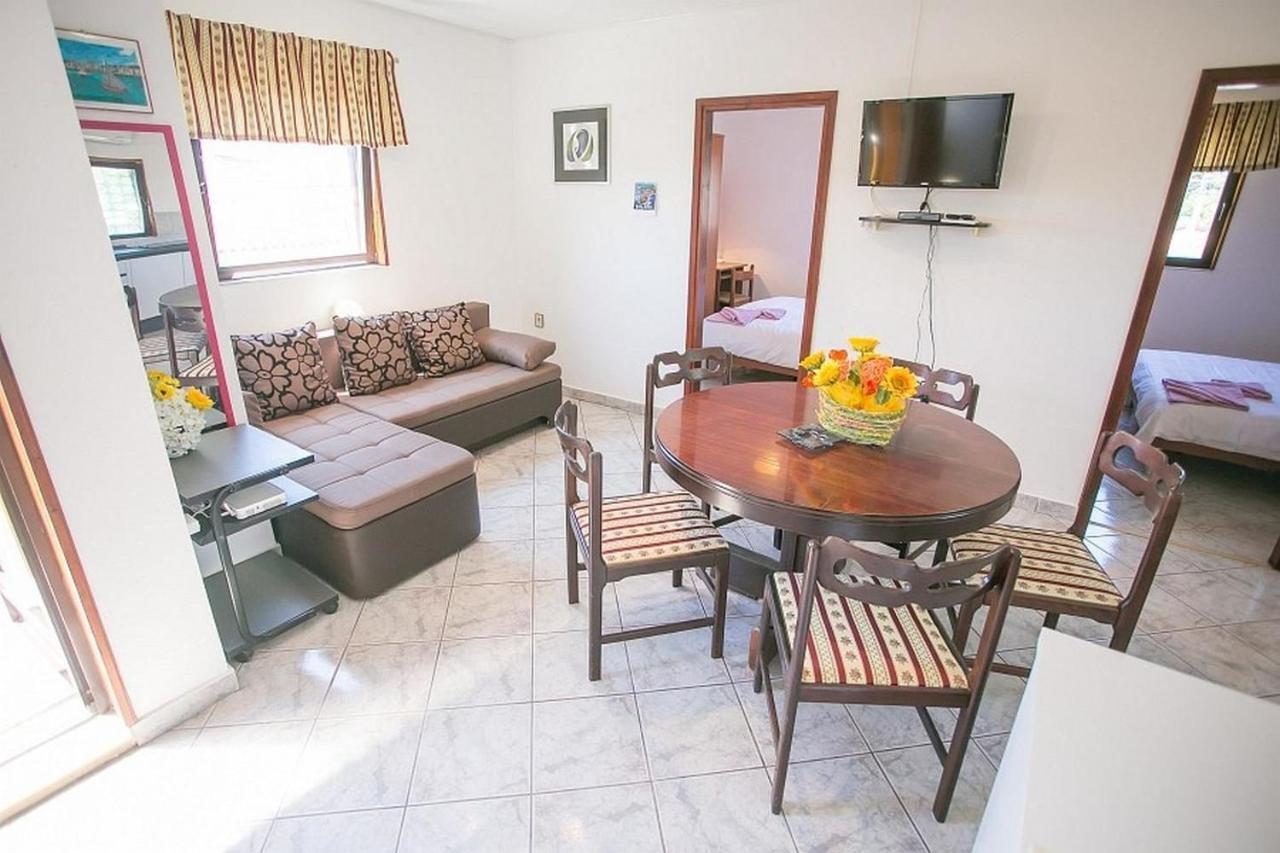 פורץ Apartments Materada מראה חיצוני תמונה